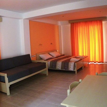 Christakis Hotel Sidari  Ngoại thất bức ảnh